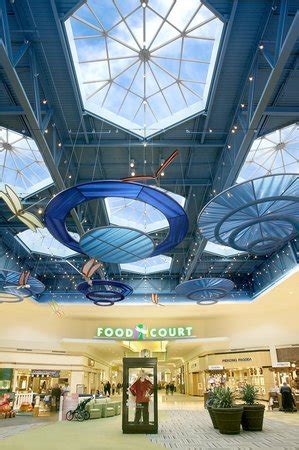 THE 10 CLOSEST Hotels to EastGate Mall, Cincinnati .